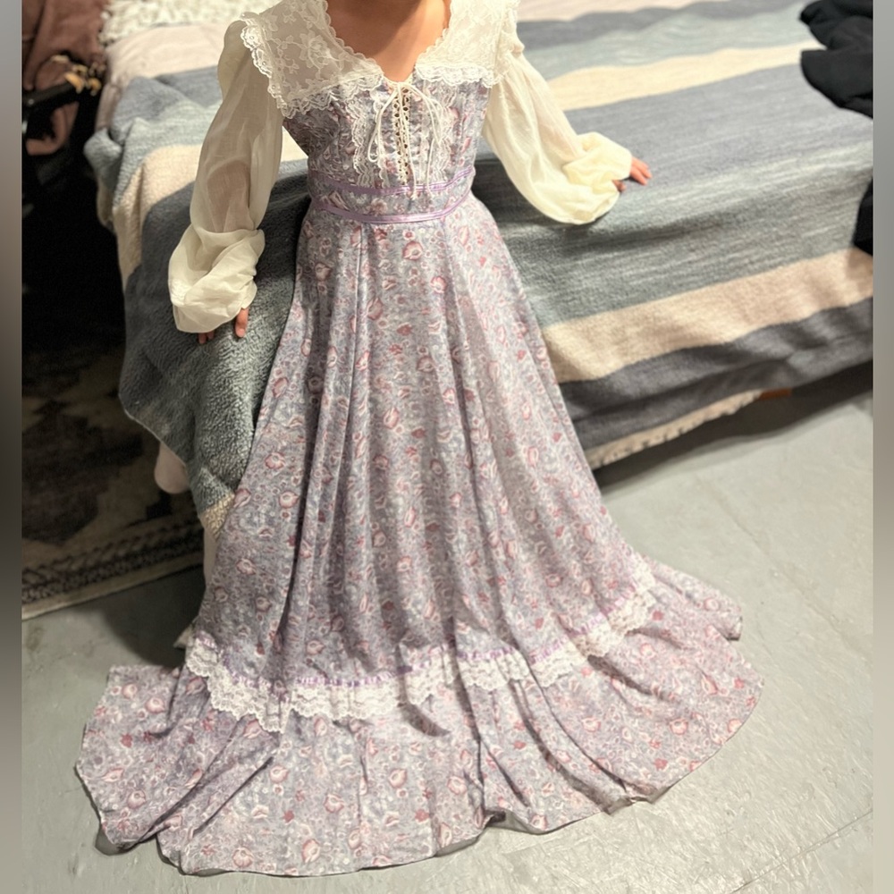 VINTAGE GUNNE SAX Dress by Jessica McClintock - Picture 2 of 12